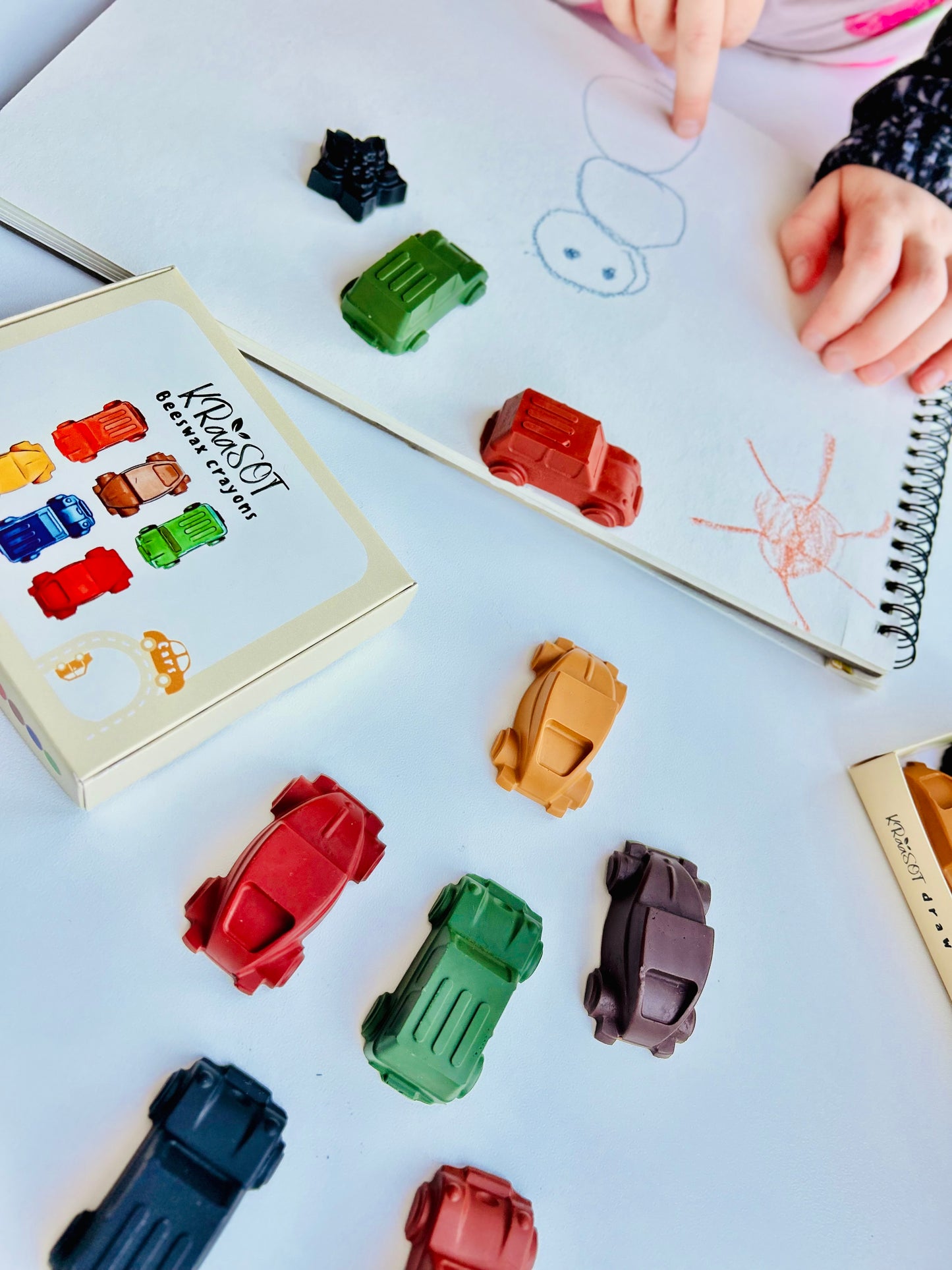 AUTOMAŠĪNAS - Bišu vaska krītiņi