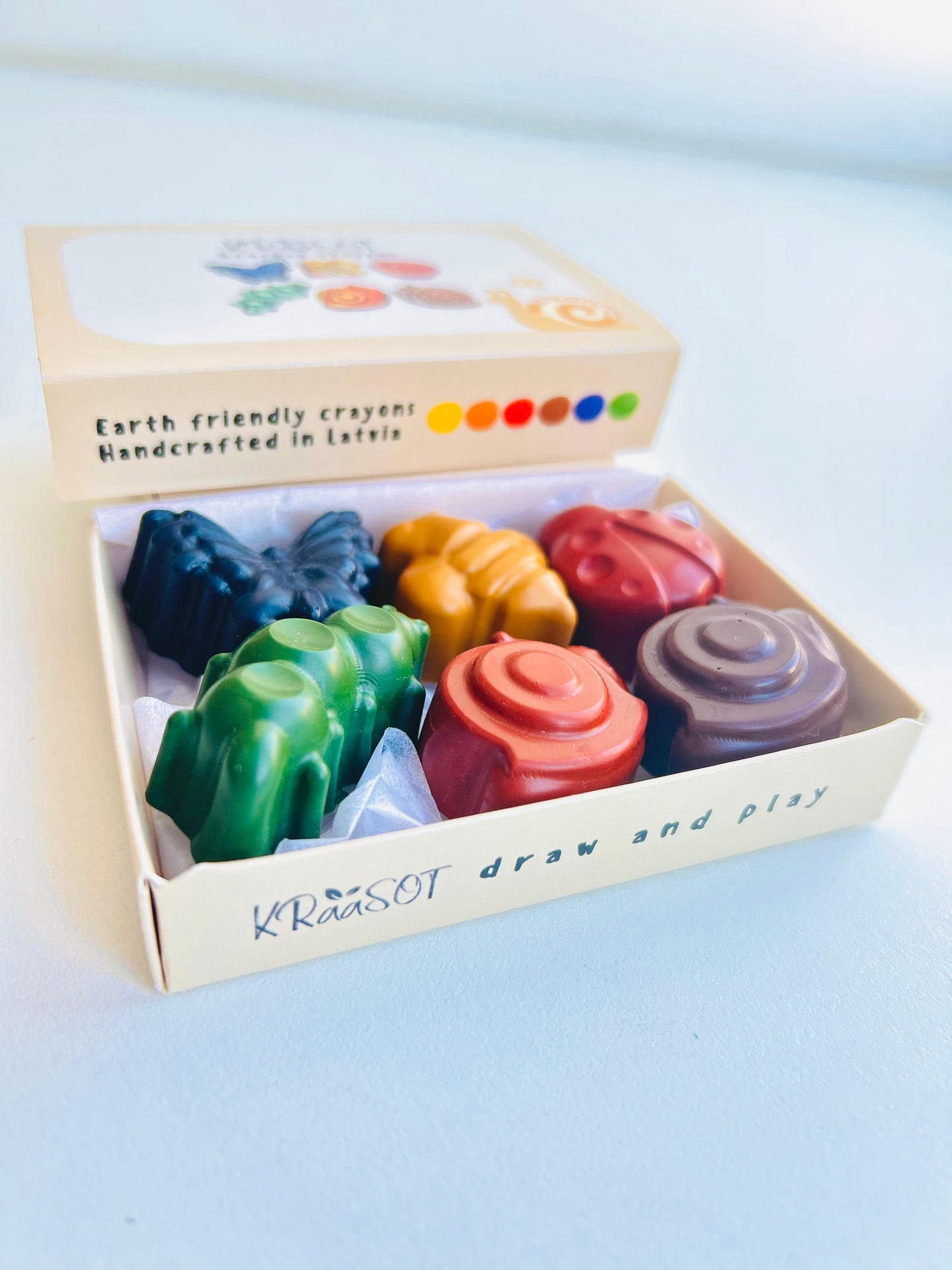 SĪKBŪTNES - Bišu vaska krītiņi