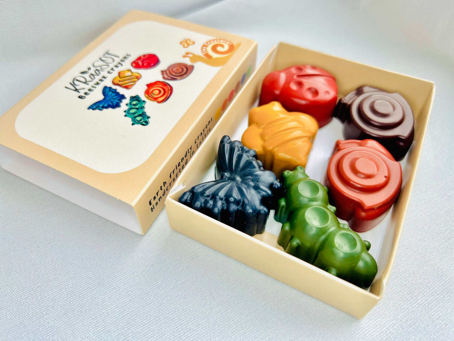 SĪKBŪTNES - Bišu vaska krītiņi